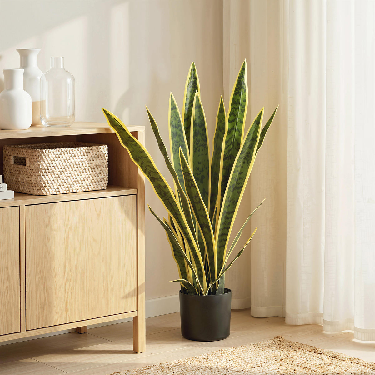 Sansevieria artificielle 77 cm, 21 feuilles, pot noir-1